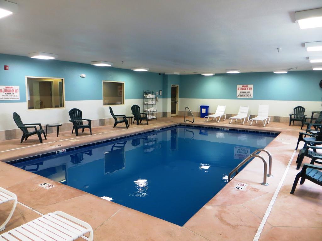 Baymont By Wyndham Fort Wayne Ngoại thất bức ảnh