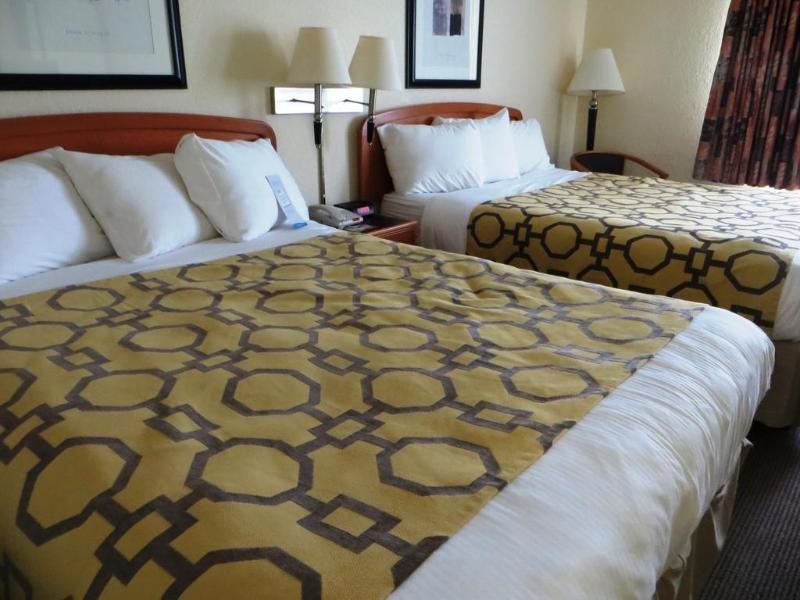 Baymont By Wyndham Fort Wayne Ngoại thất bức ảnh