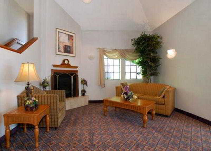 Baymont By Wyndham Fort Wayne Ngoại thất bức ảnh